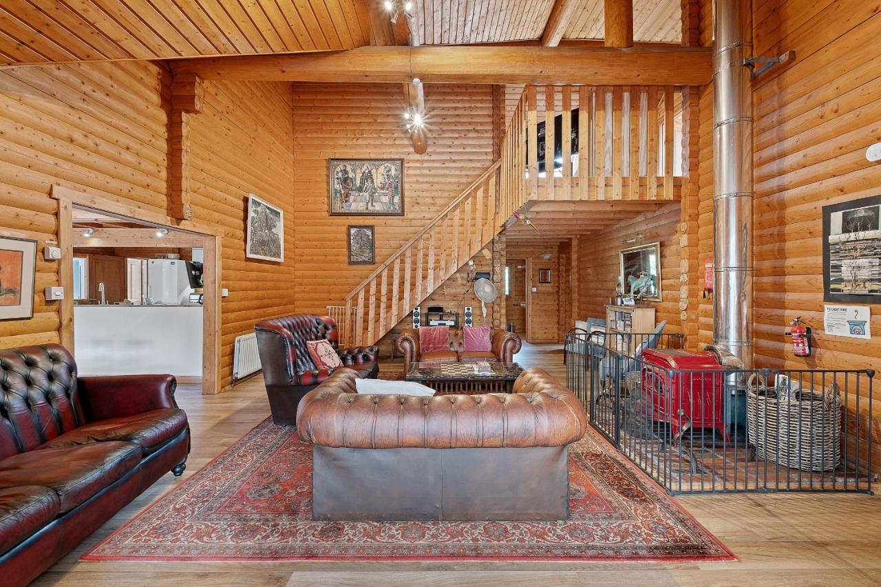 Вилла Finest Retreats - The Logs Форт-Уильям Экстерьер фото