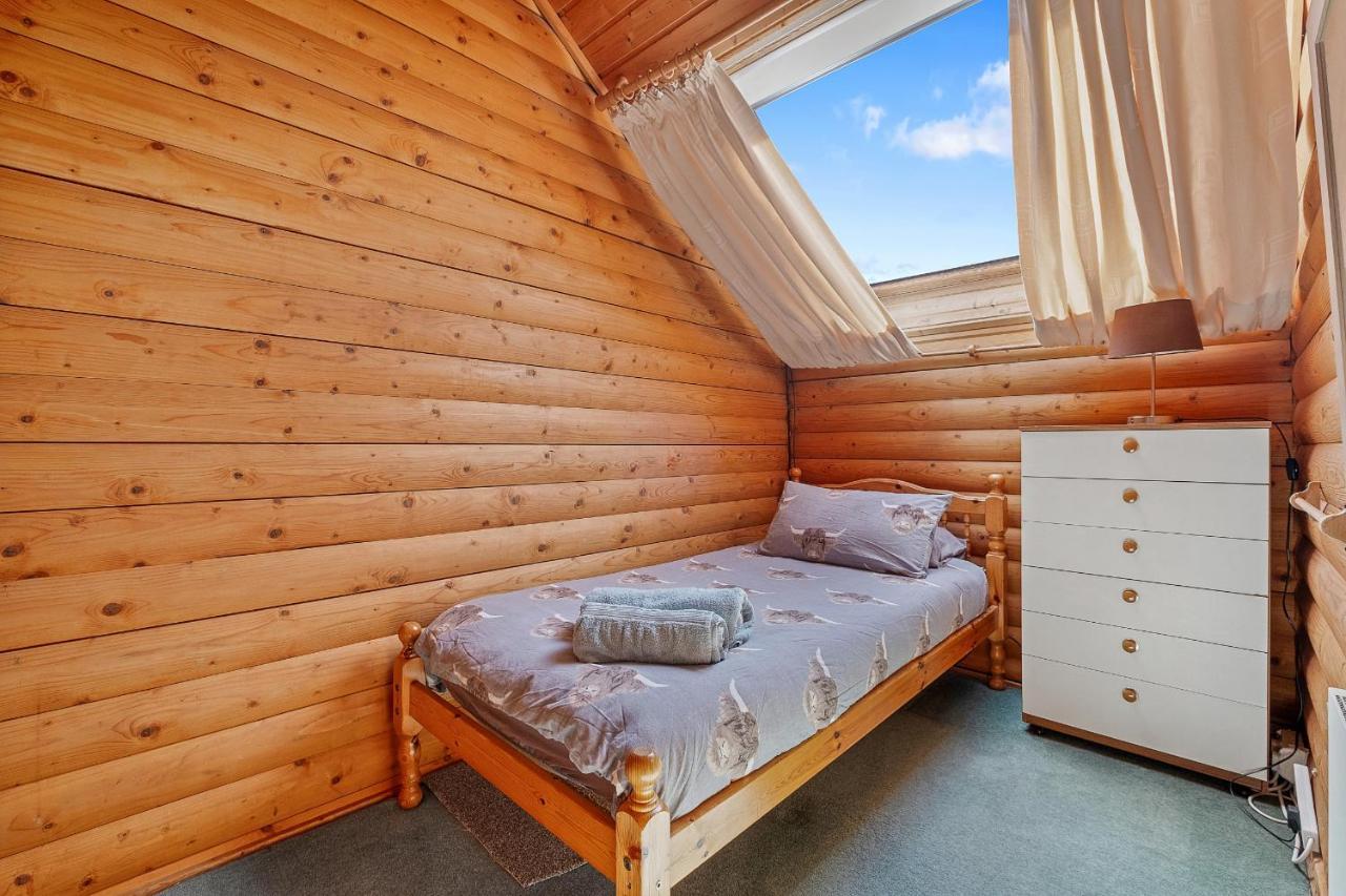 Вилла Finest Retreats - The Logs Форт-Уильям Экстерьер фото